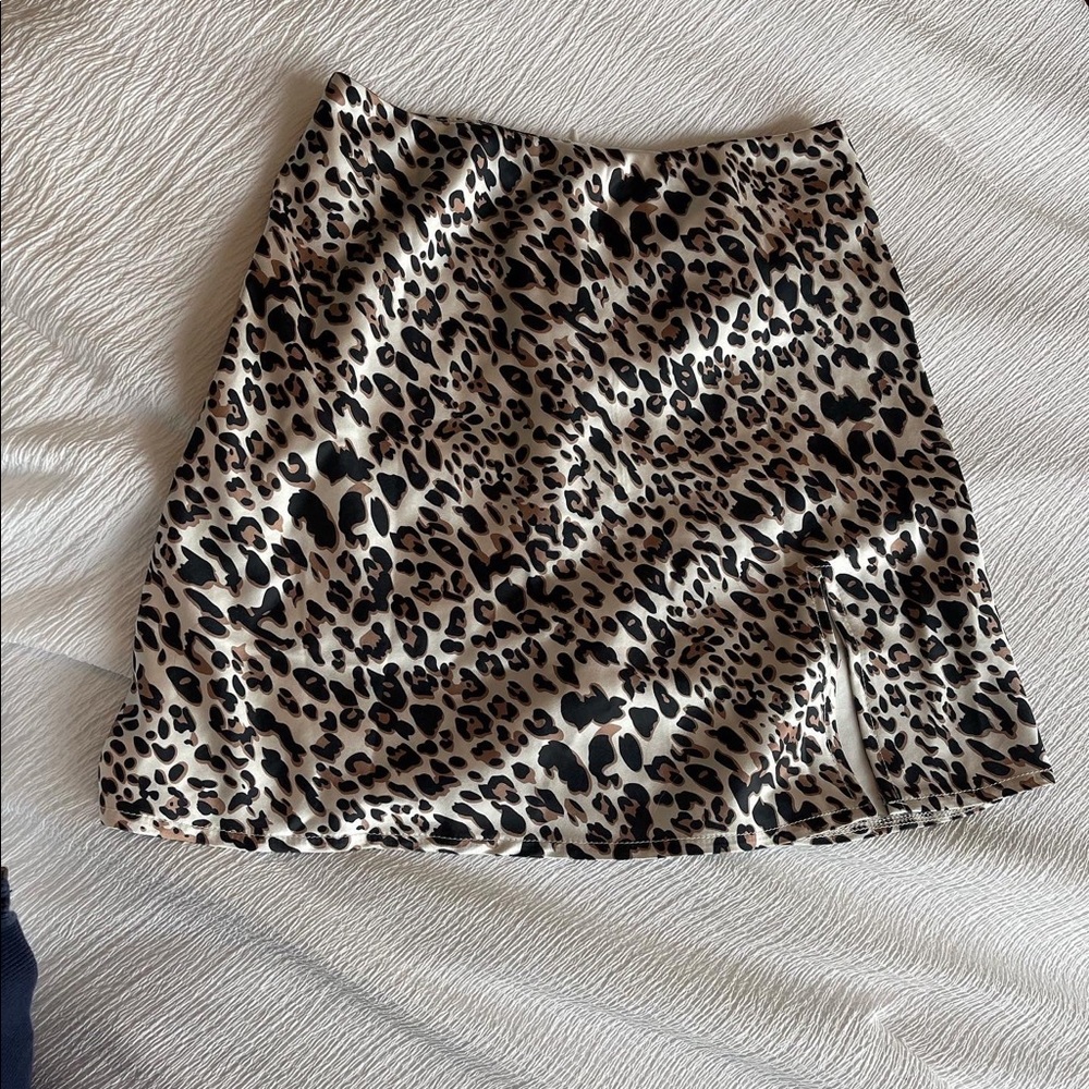 Princess Polly Cheetah/Leopard skirt size 2